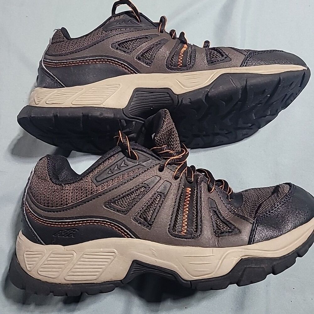 AVIA MEN'S LEATHER MESH BROWN WITH ORANGE ACCENT SNEAKERS  SIZE 7.5 MNAV21ES210